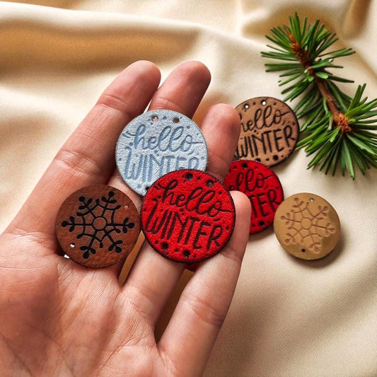 Winter Labels aus Kunstleder