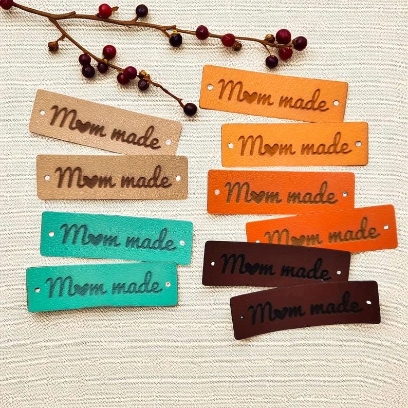 „Mom Made“ PVC-Lederetiketten – 10er-Set für handgemachte Projekte mit persönlichem Finish