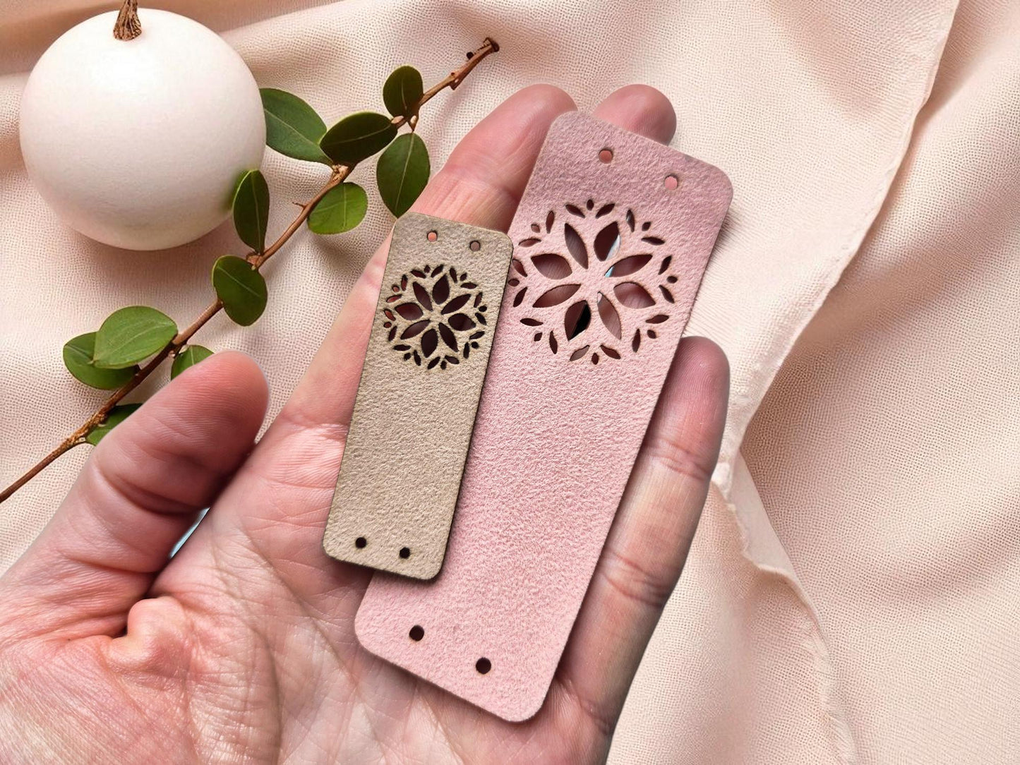 Royal Velvet Etiketten – Luxuriöse Kunstleder-Tags für Handarbeiten