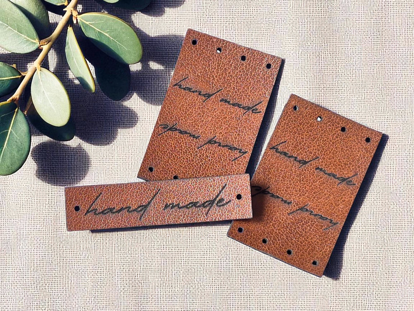 PVC-Lederlabels „Handmade“ – Gefaltete & Flache Tags, waschbar