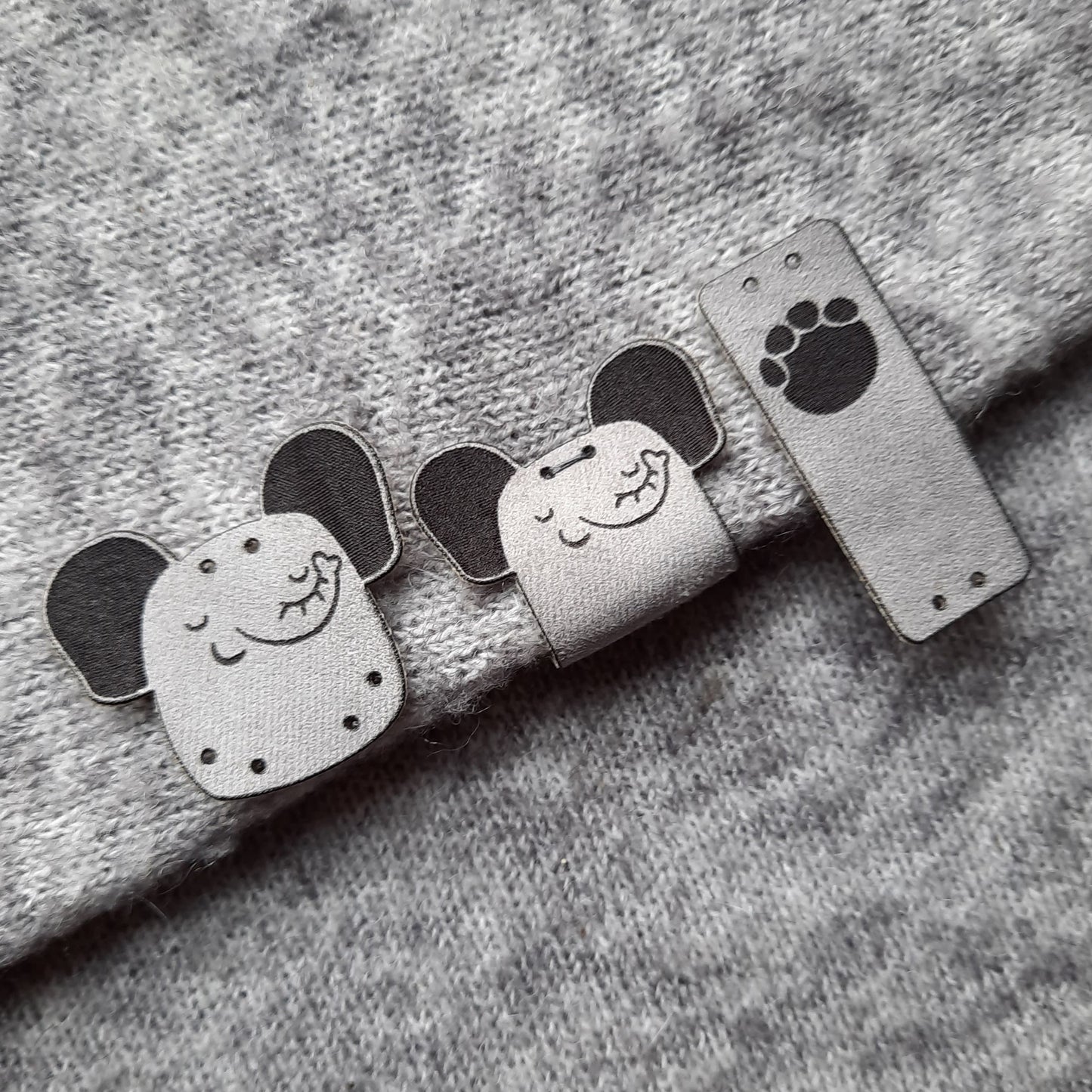 CUTE! WILD FRIENDS – Niedliche Etiketten aus Kunstvelours mit Wildtiermotiven