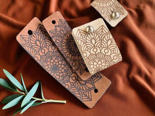 MANDALA Kunstvelours-Etiketten – Stilvoll, Handgemacht & Individuell